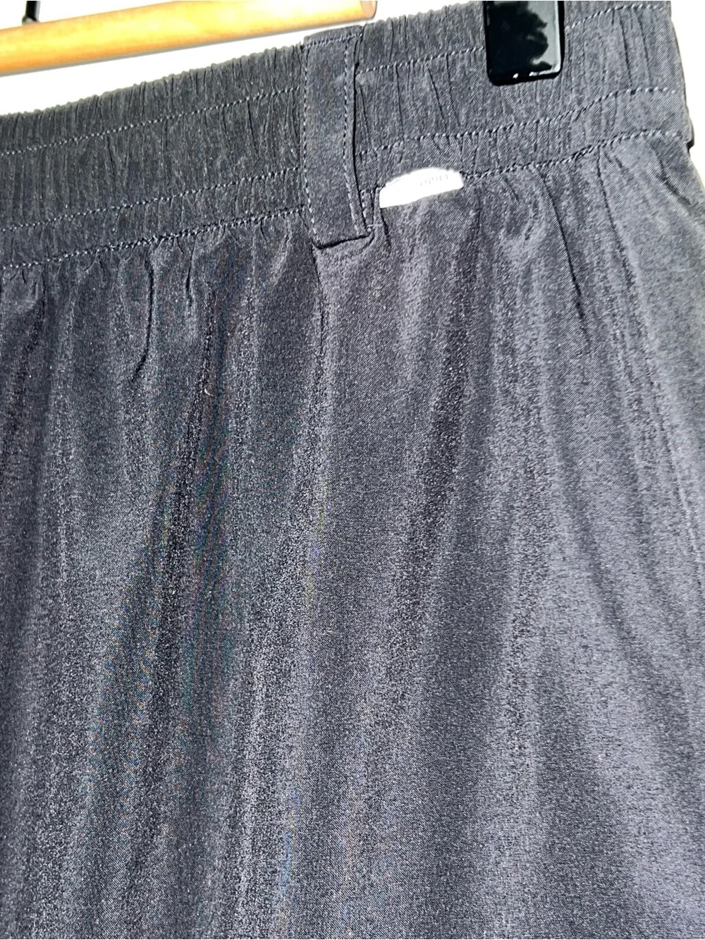 Vuori Optimist Shorts Black Stretch High Rise Elastic Back Pockets Size S
